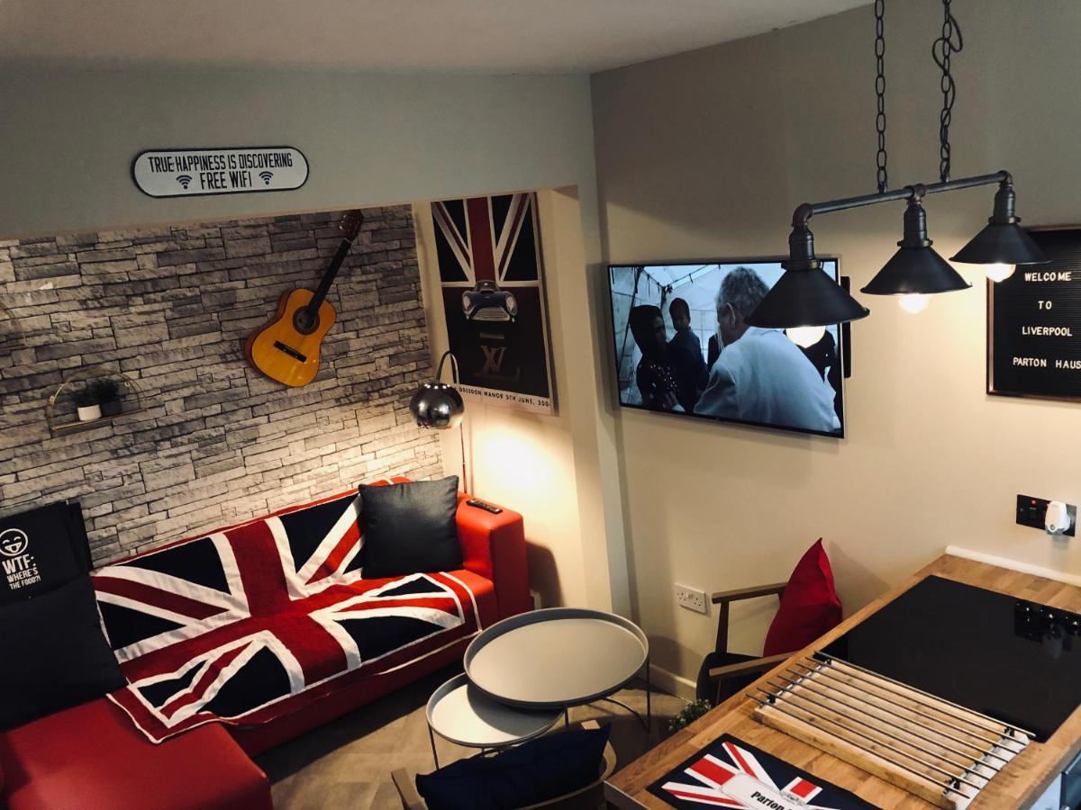 3 Double Bed Brittania Styled Central Home Near Lfc Sleeps 6 With Free Business Super Fast Fibre Broadband Λίβερπουλ Εξωτερικό φωτογραφία