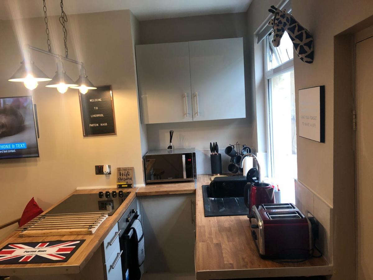 3 Double Bed Brittania Styled Central Home Near Lfc Sleeps 6 With Free Business Super Fast Fibre Broadband Λίβερπουλ Εξωτερικό φωτογραφία